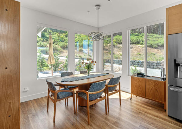 Large windows in dining room in custom home