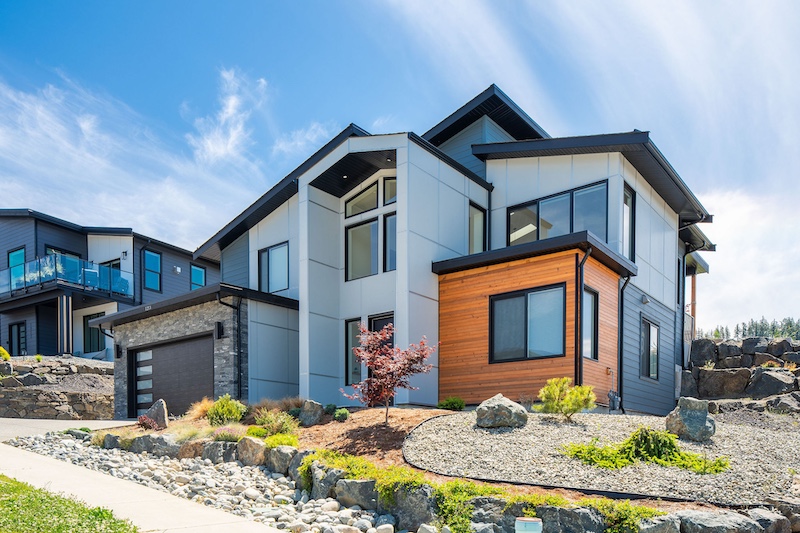 Custom home in Cowichan valley with modern exterior