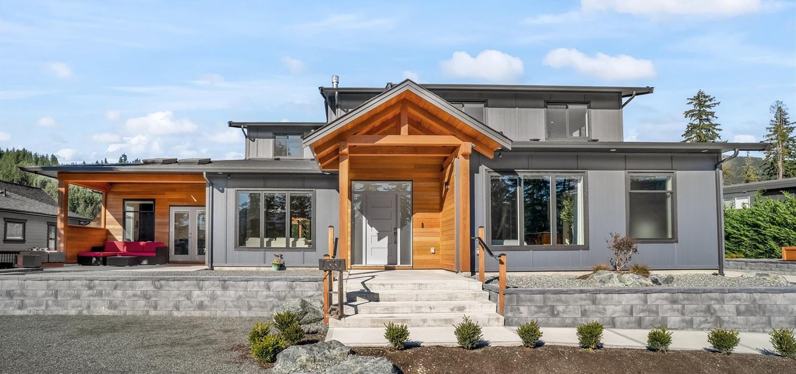 Custom designed home in Lake Cowichan