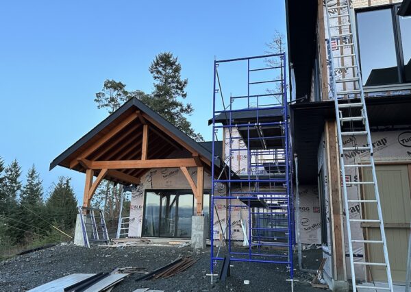 Timber frame covered outdoor living area